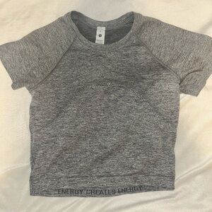 Lululemon Cropped Swiftly Tech Tee - Heather Gray